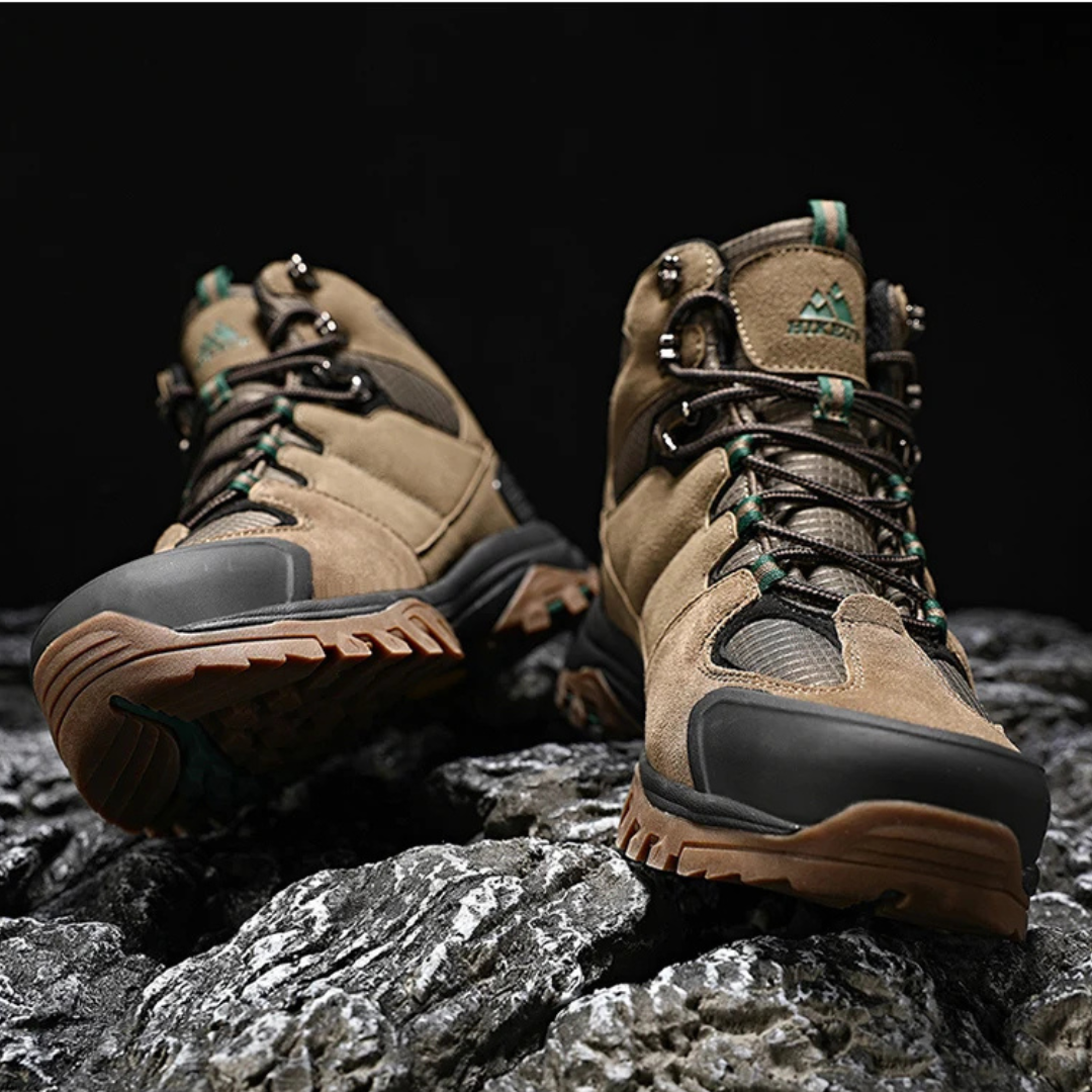 Gipfelpfad - Trekkingschuhe mit verstärkter Zehenkappe